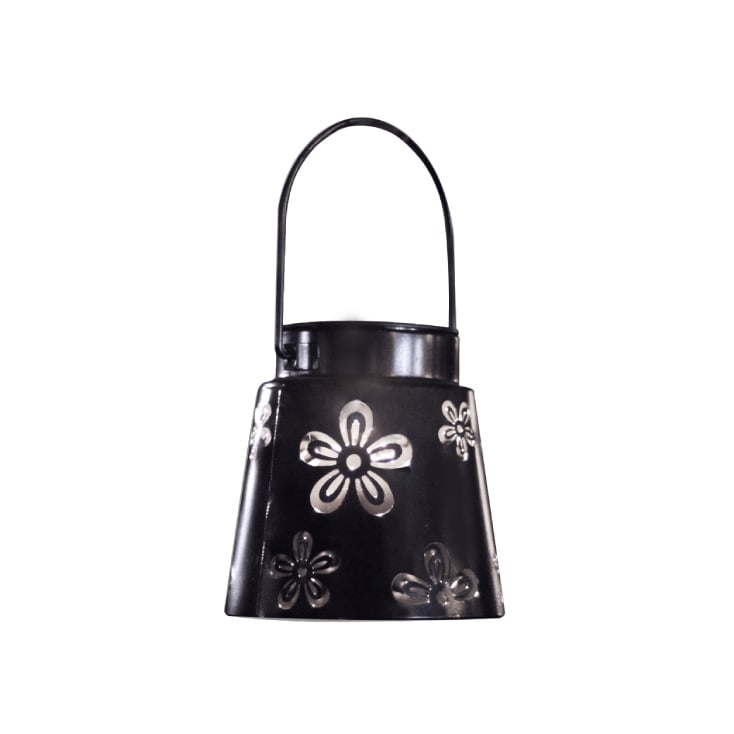 Solarna baštenska lampa