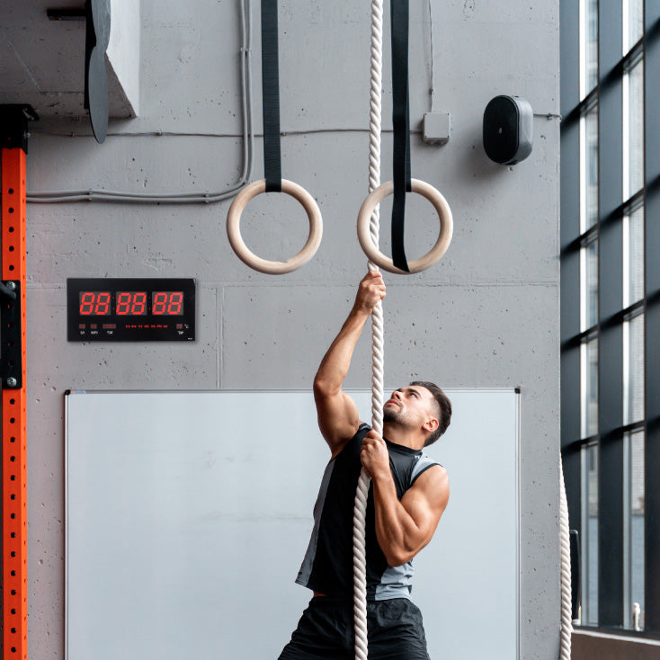 Zidni sat sa termometrom